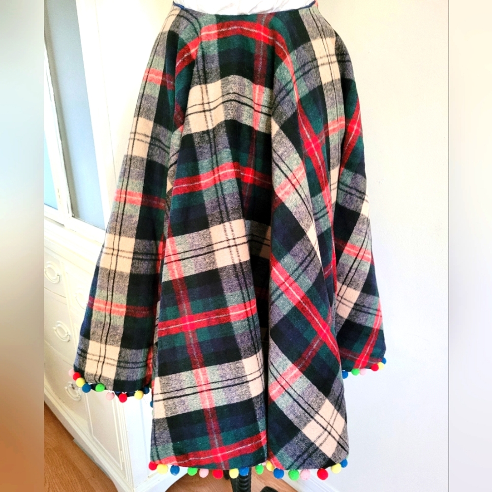 Well Dressed Home Christmas tree Skirt Tartan Plaid
